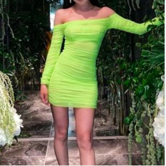 Aritzia Ten by Babaton Luxor Long Sleeve Mini Dress Neon Sunray Yellow Size 4 - Picture 4 of 10